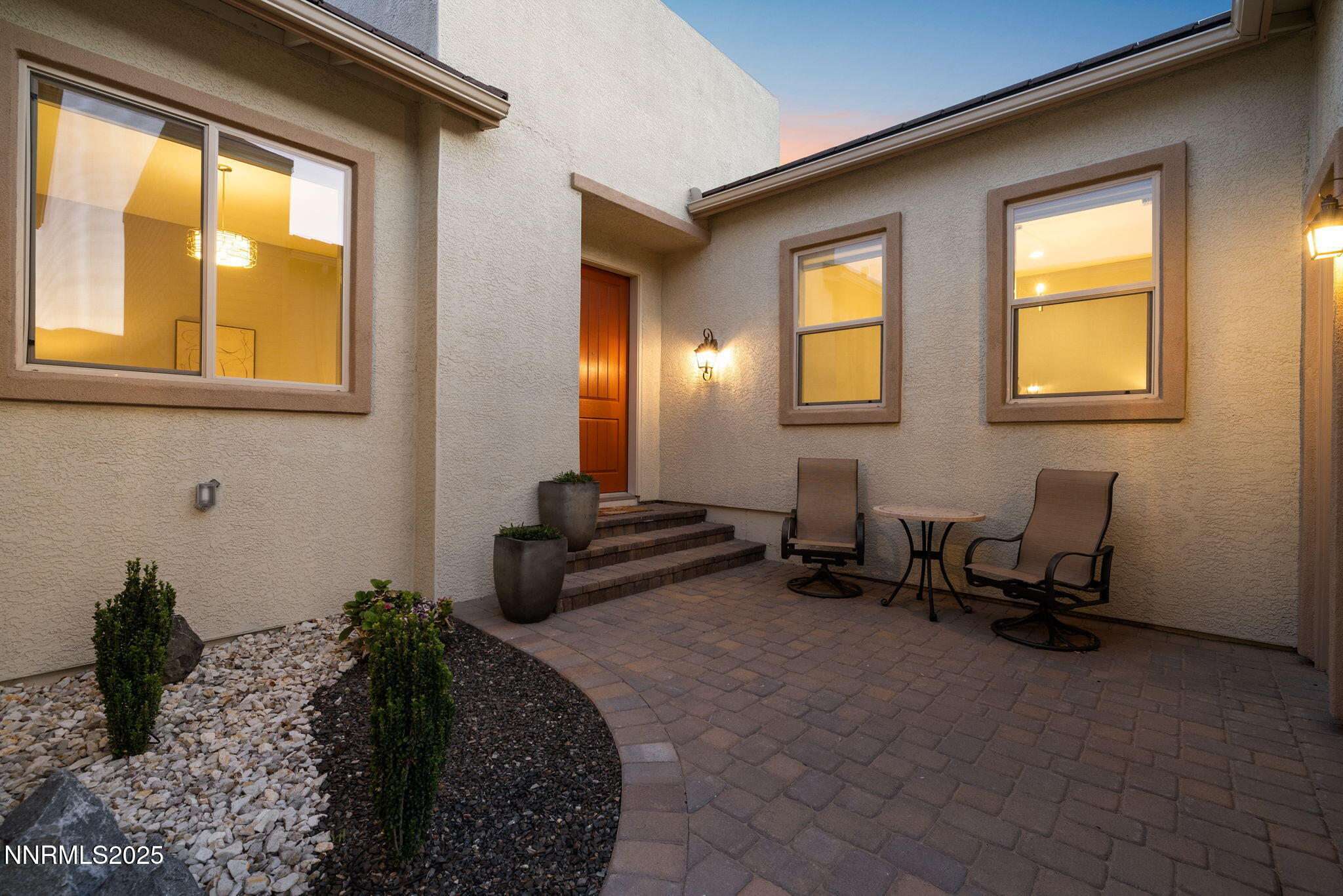 9192 GRAYCLIFF Lane