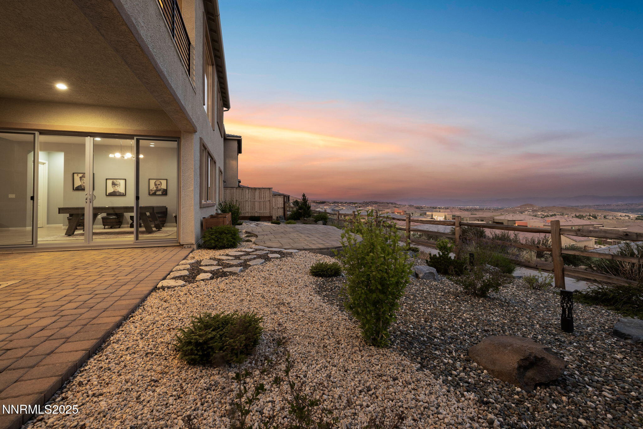 9192 GRAYCLIFF Lane