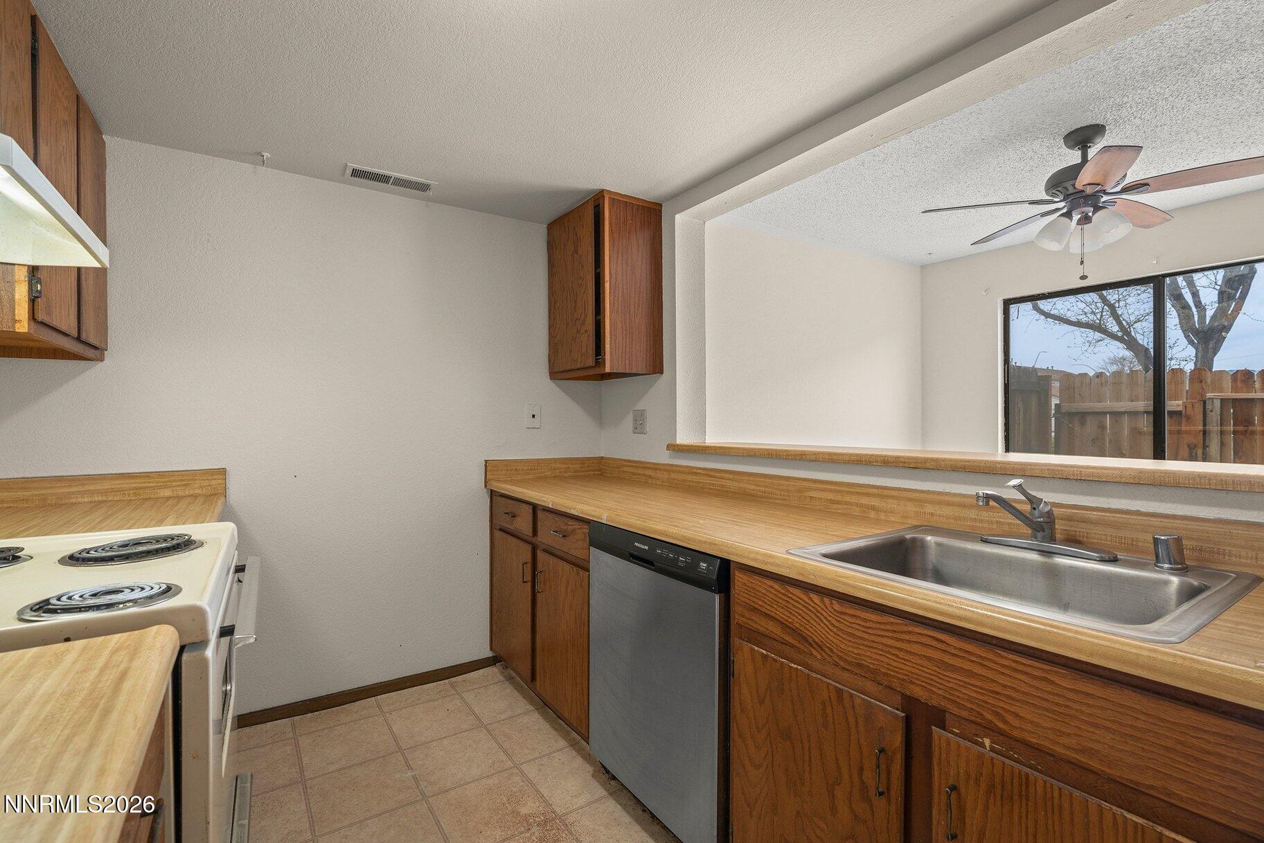 13840 Lear Boulevard