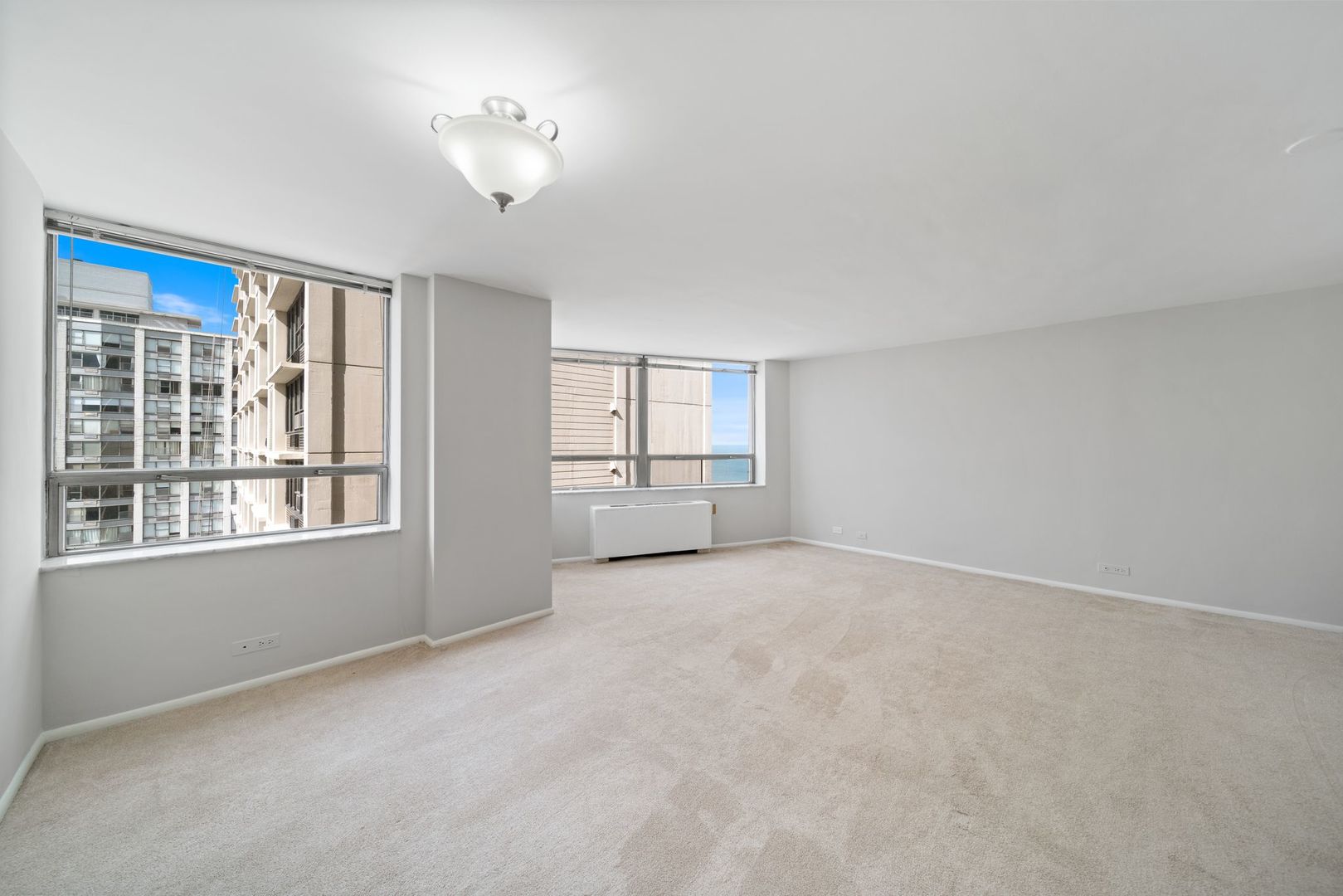 5701 N Sheridan Road Unit: 17H