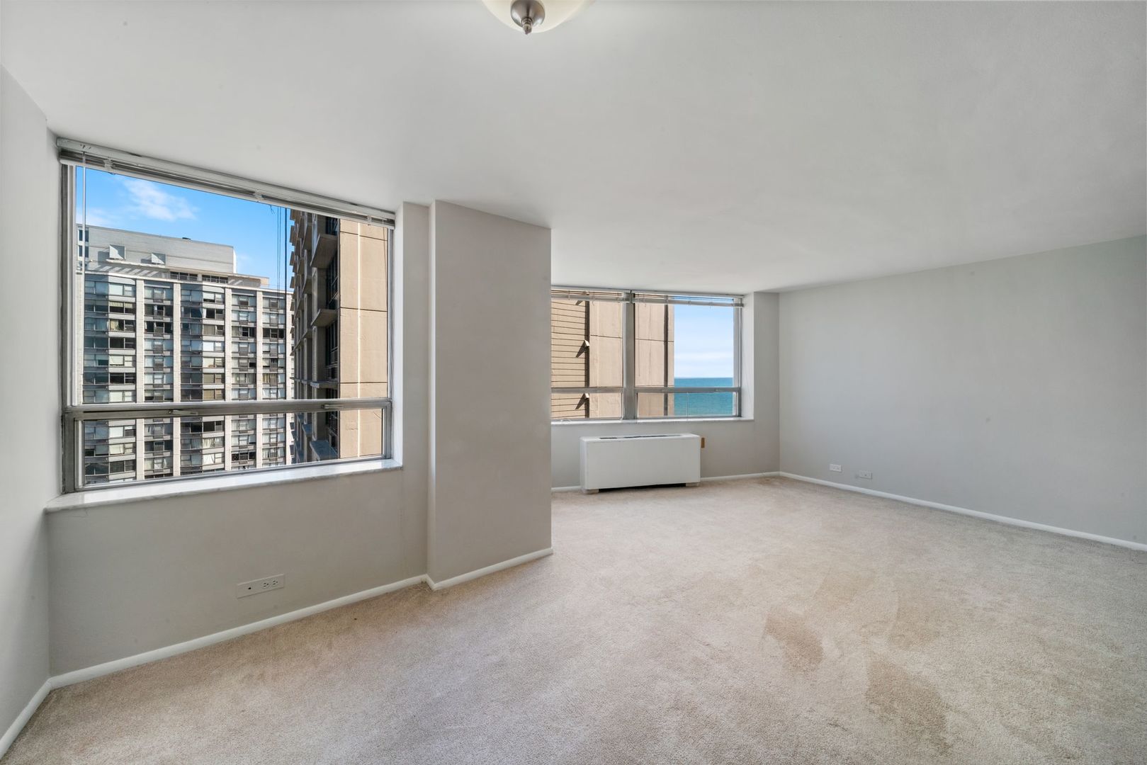 5701 N Sheridan Road Unit: 17H