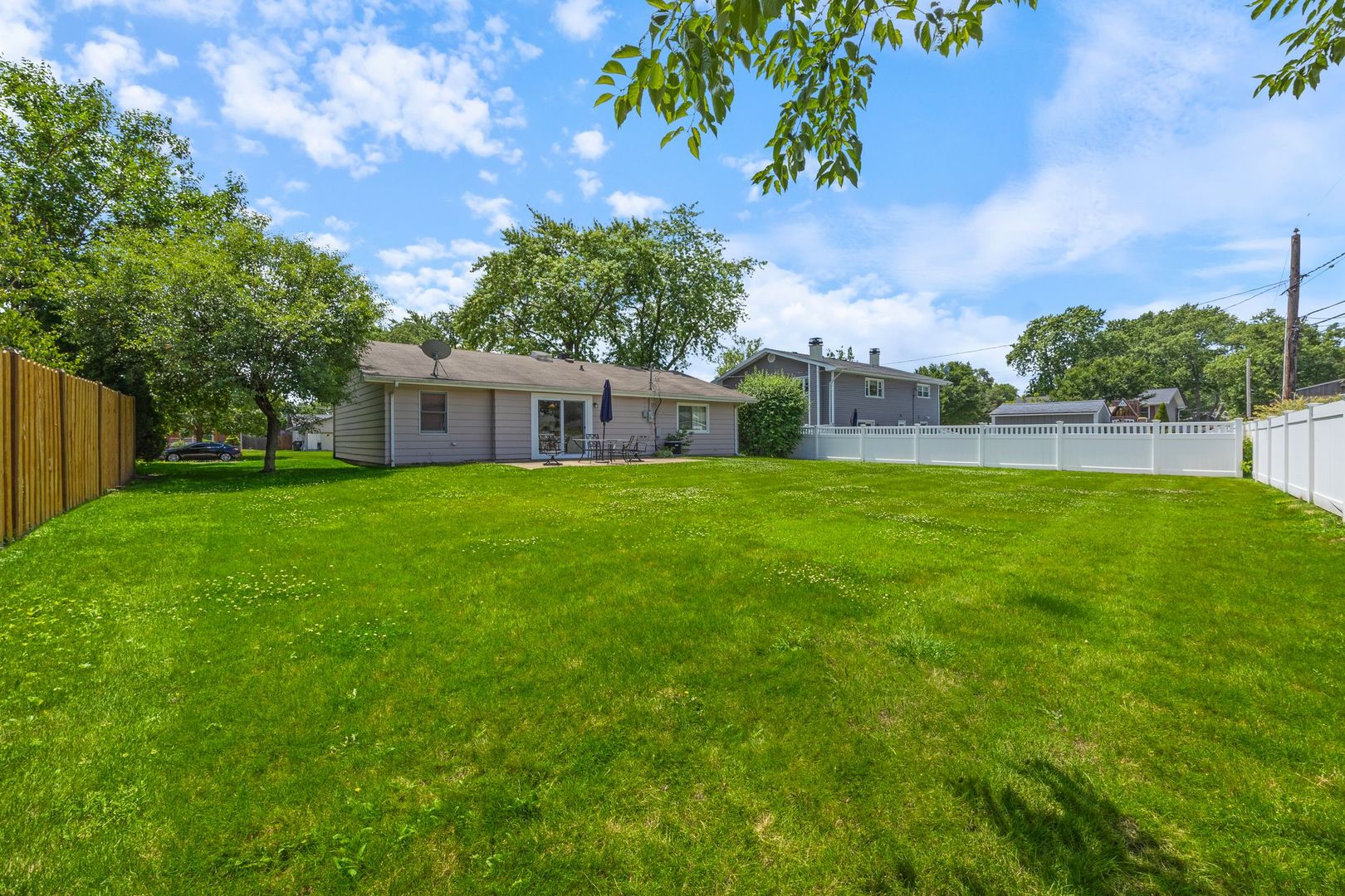 1470 Devonshire Lane