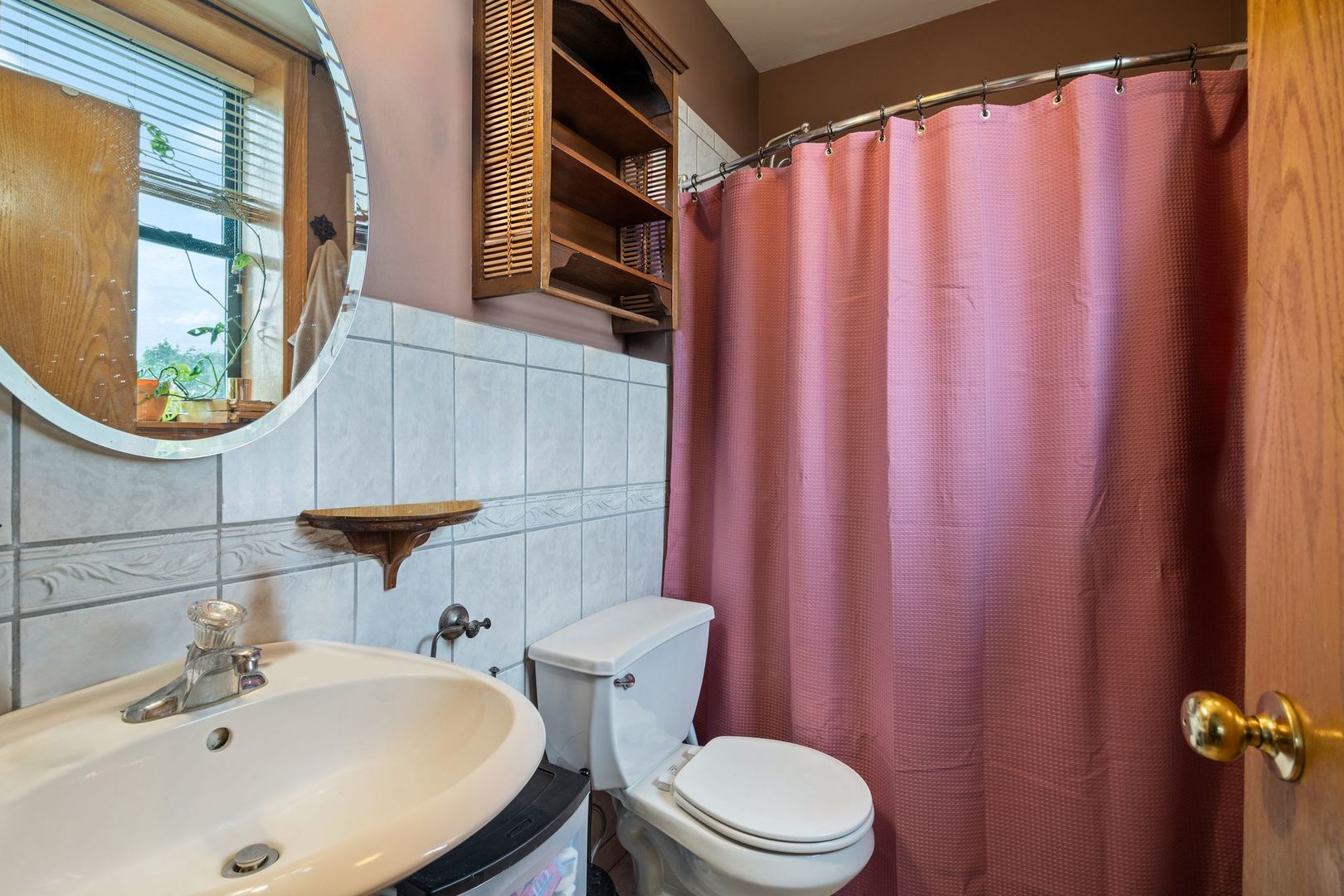 112 S Saint Louis Avenue Unit: 7
