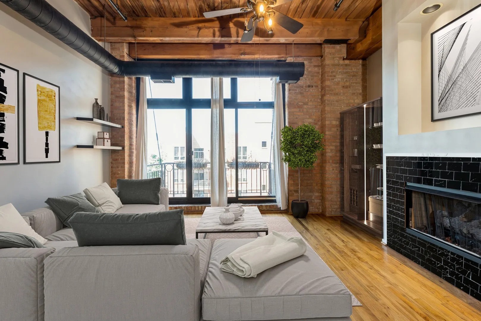 1250 W Van Buren Street Unit: 406