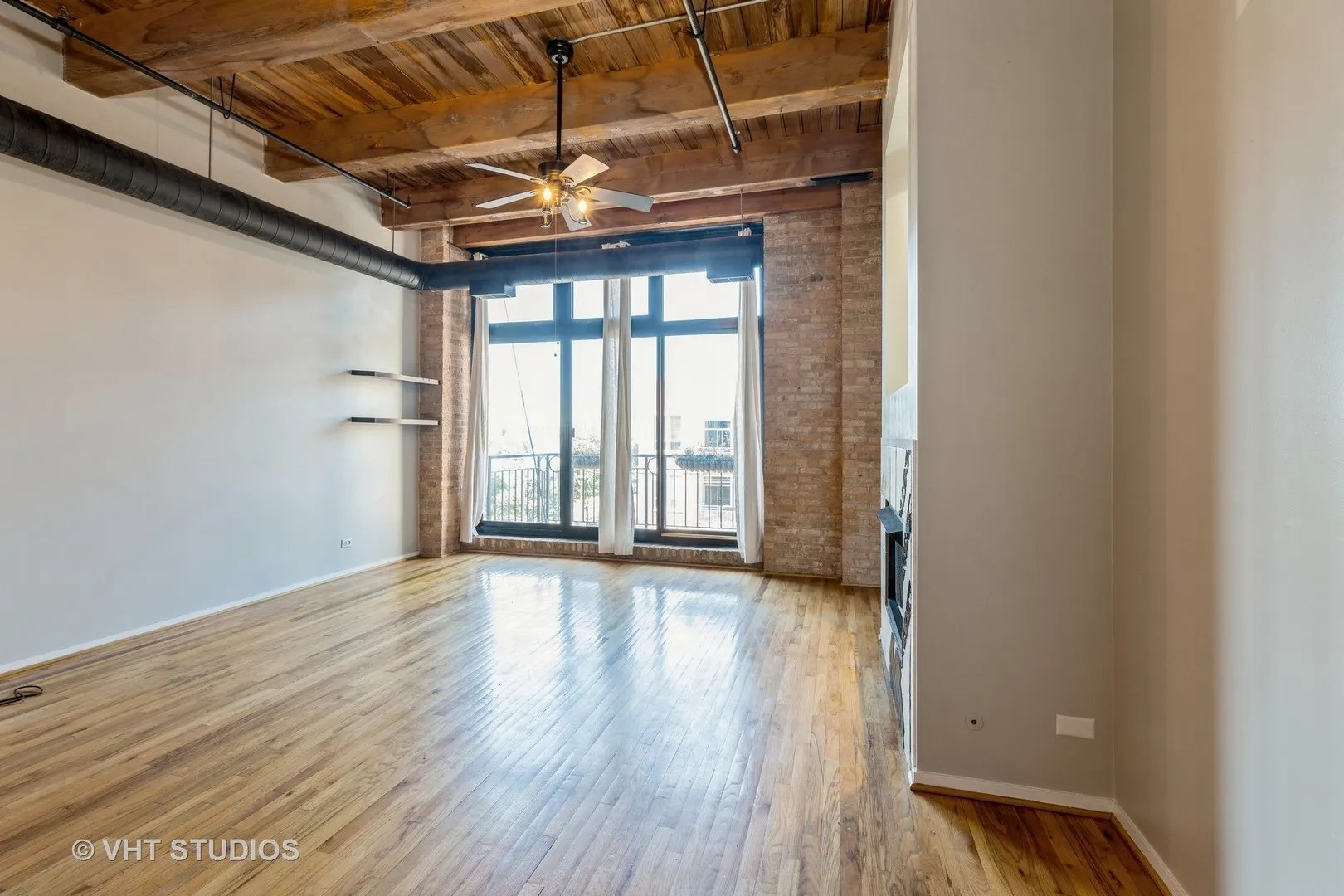 1250 W Van Buren Street Unit: 406