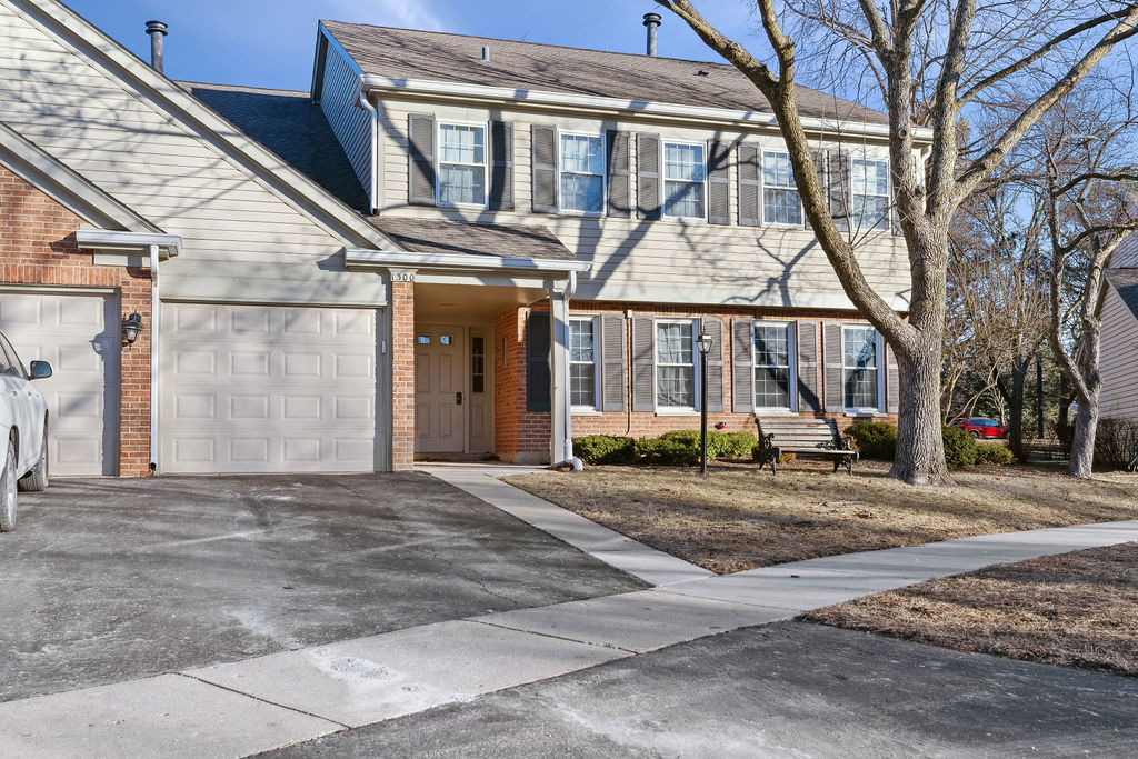 1300 Pennwood Court Unit: B1
