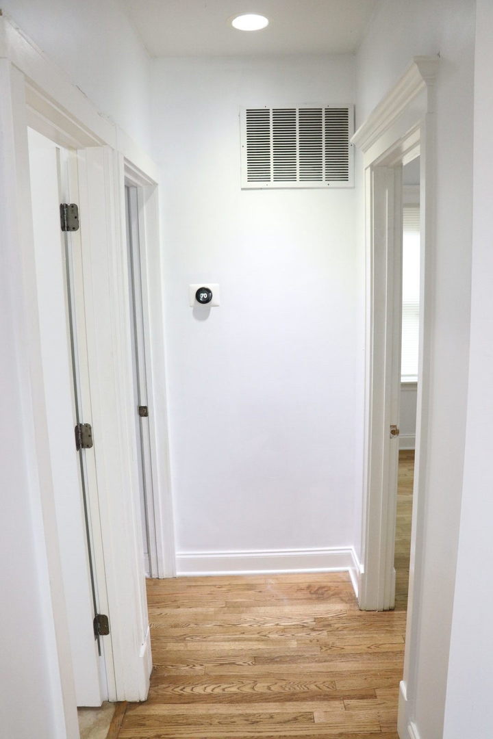 4311 N Paulina Street Unit: 1B