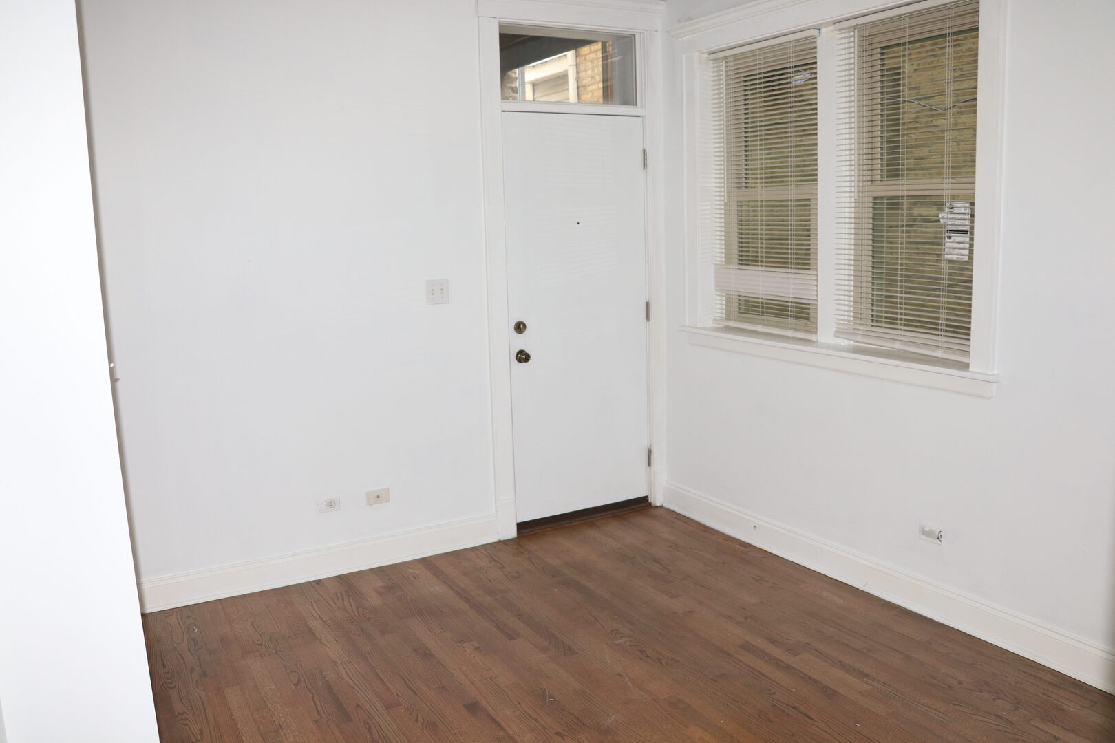 4311 N Paulina Street Unit: 1B
