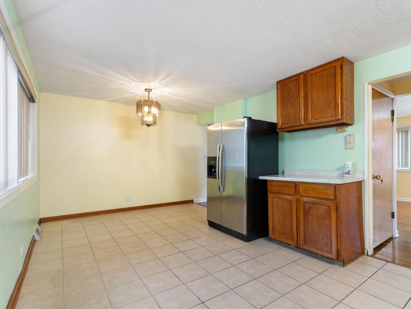 517 James Court Unit: A