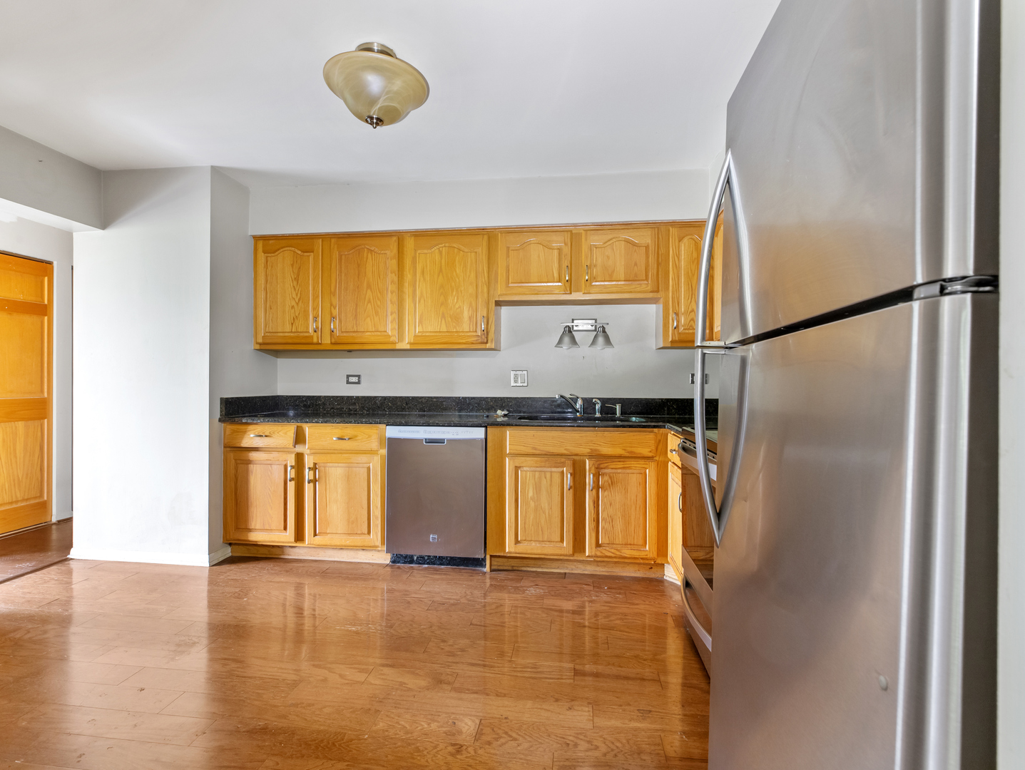 709 79TH Street Unit: 404