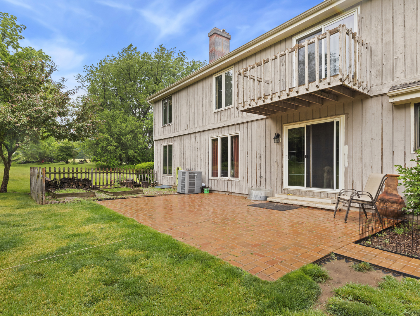 7241 Foxfire Drive