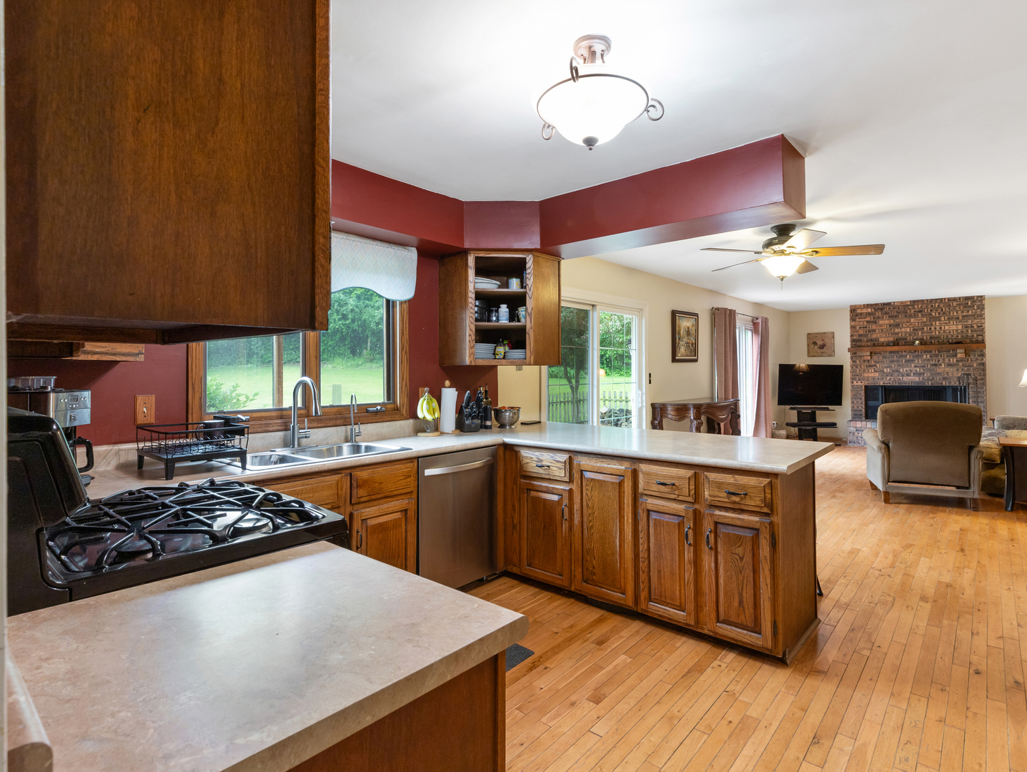 7241 Foxfire Drive