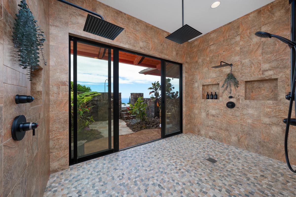 73-4695 PILIALOHA RD