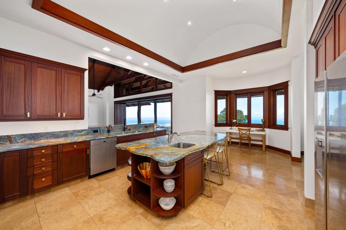 73-4695 PILIALOHA RD