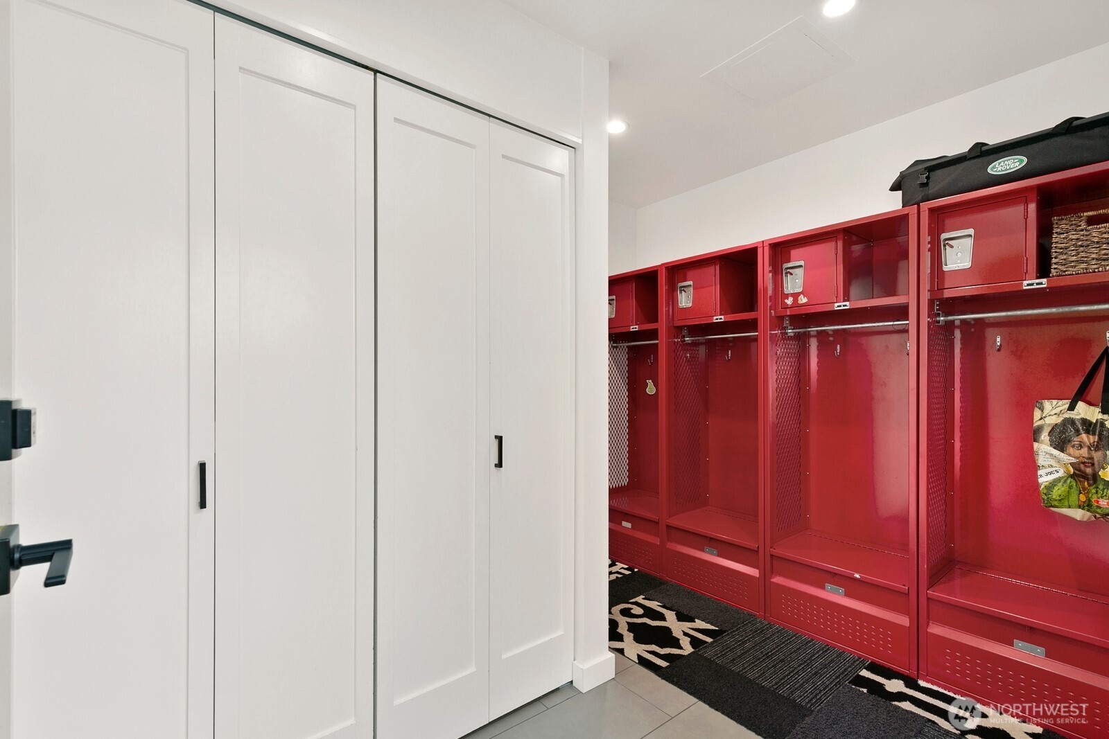 5932 California Avenue SW