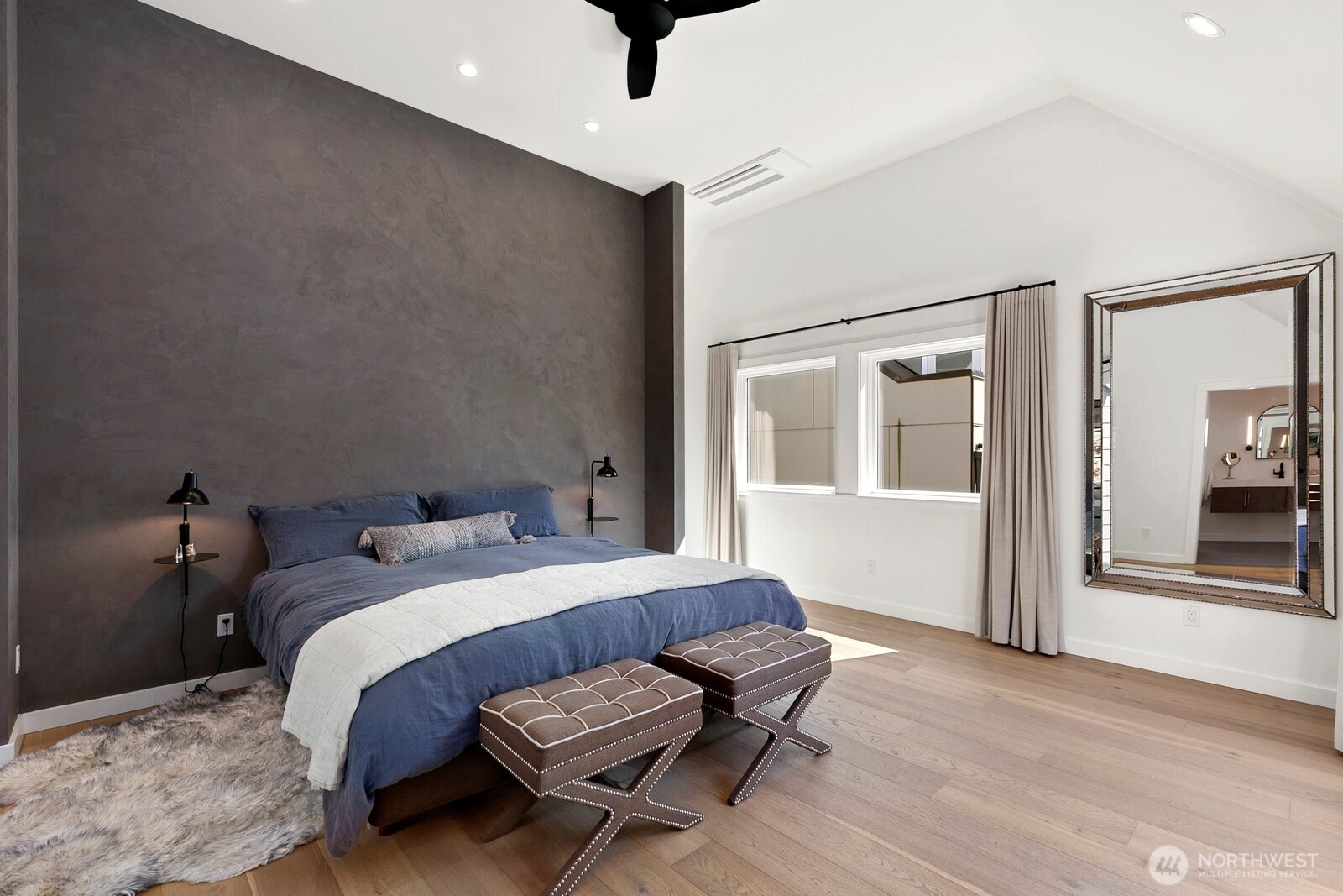 5932 California Avenue SW