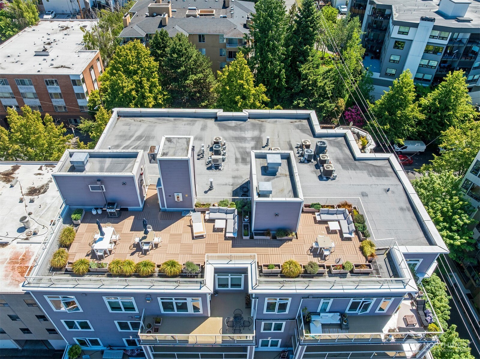 4847 California Avenue SW Unit: 100