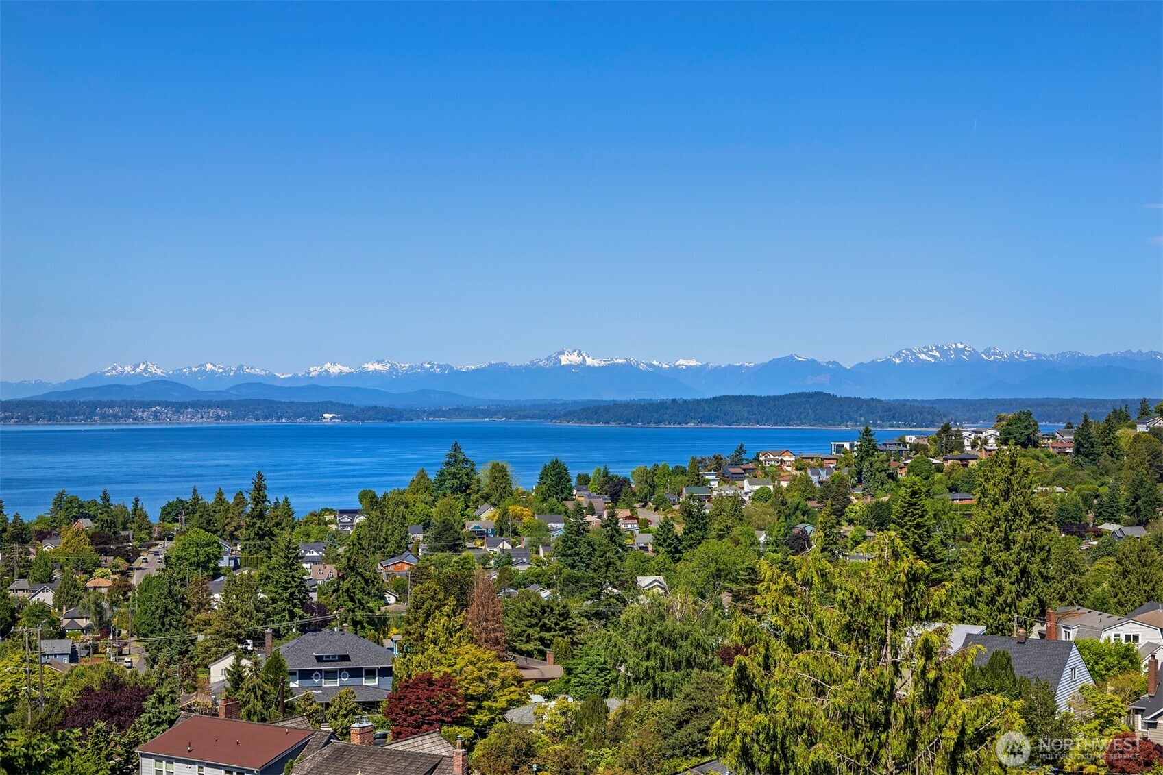 4847 California Avenue SW Unit: 100