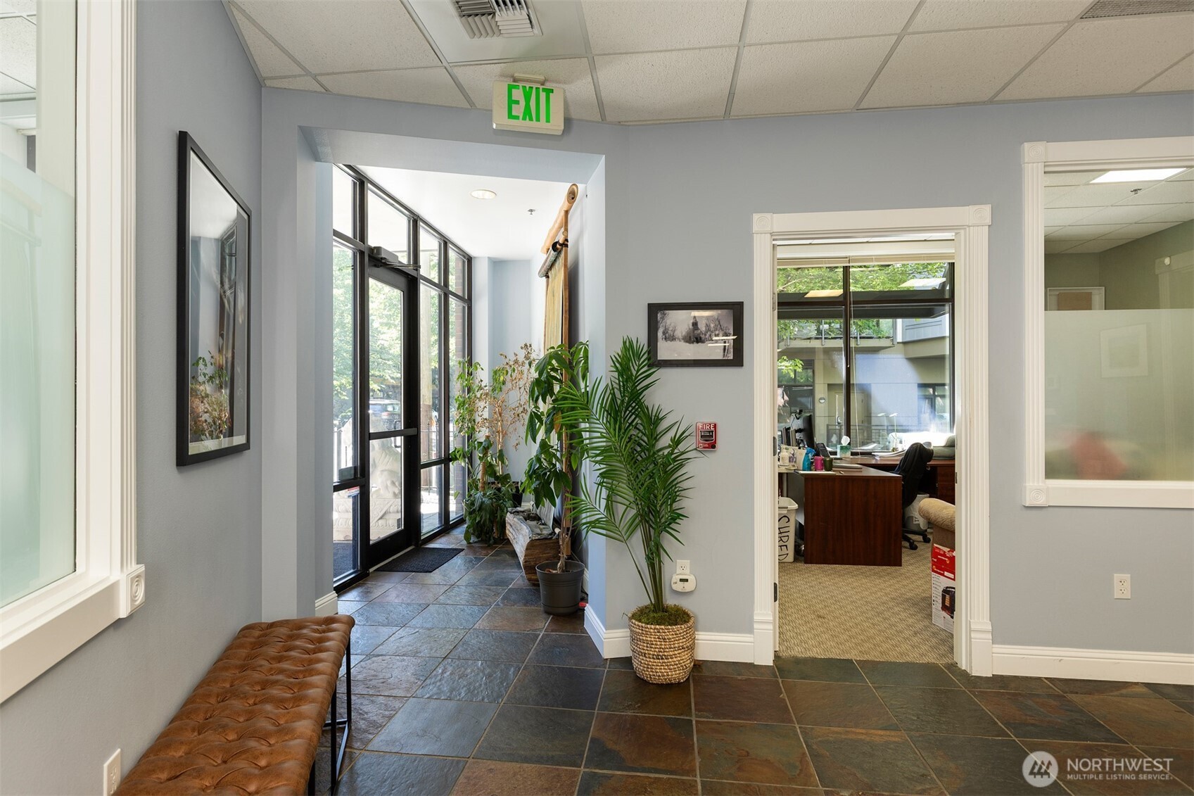 4847 California Avenue SW Unit: 100