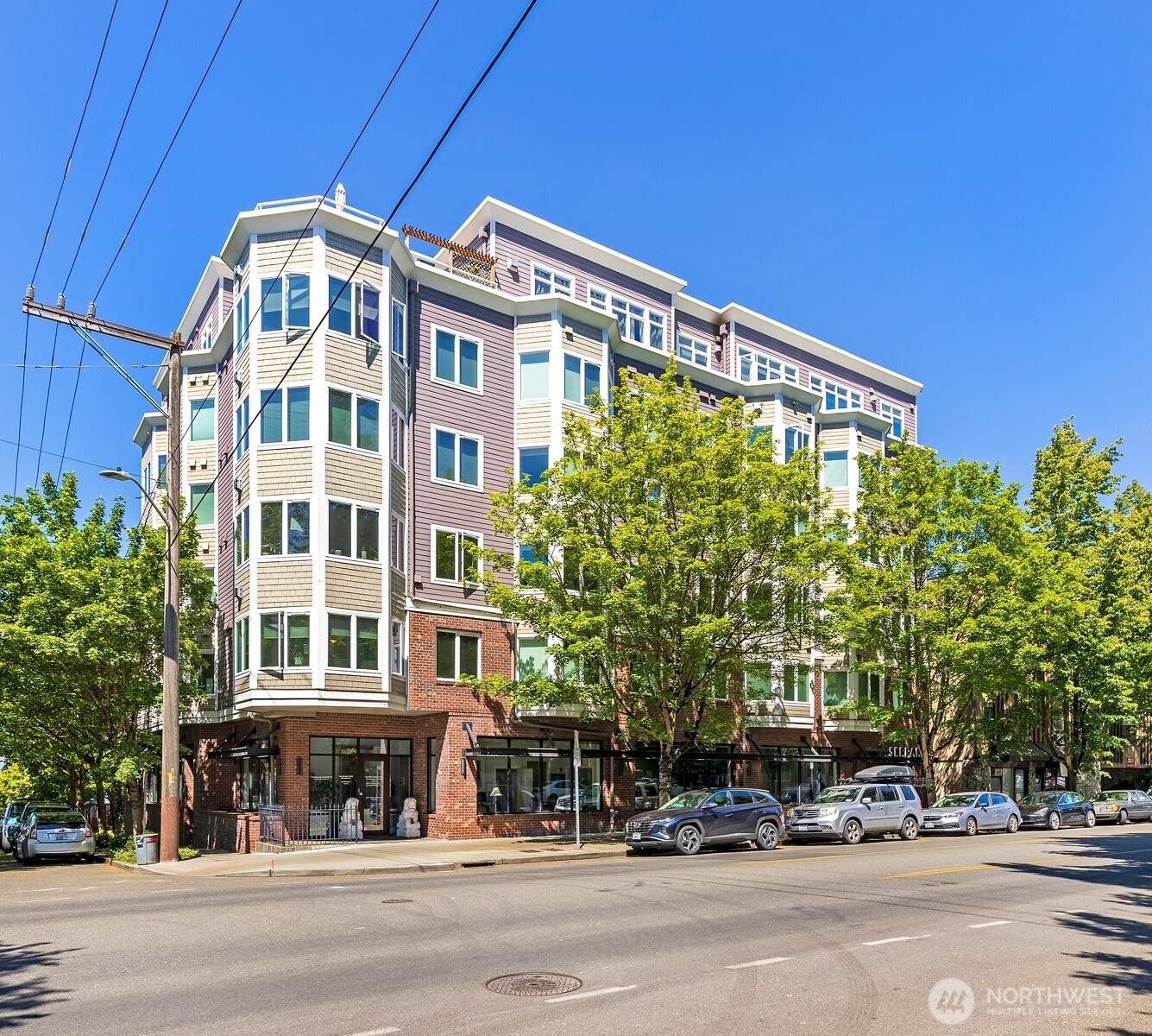 4847 California Avenue SW Unit: 100