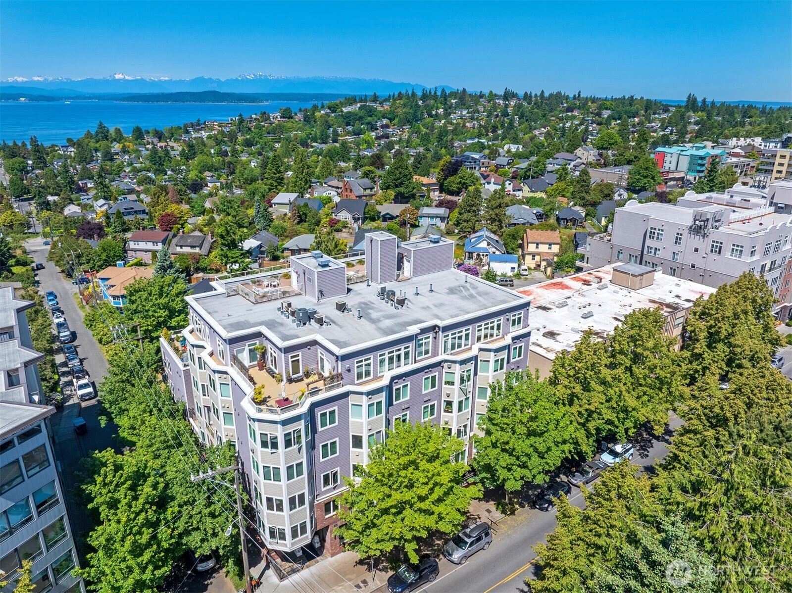 4847 California Avenue SW Unit: 100