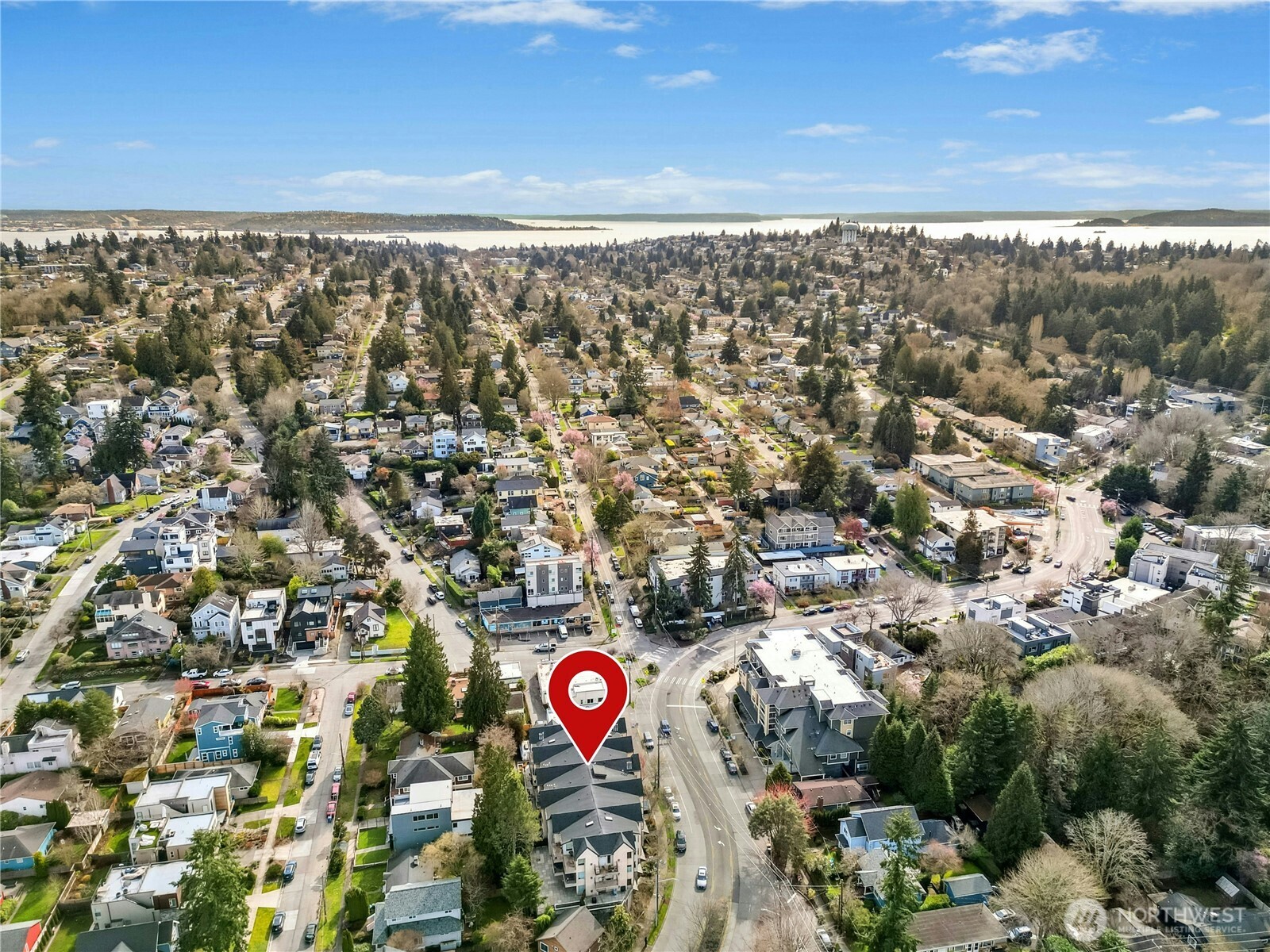 3121 W Government Way Unit: Comm 1