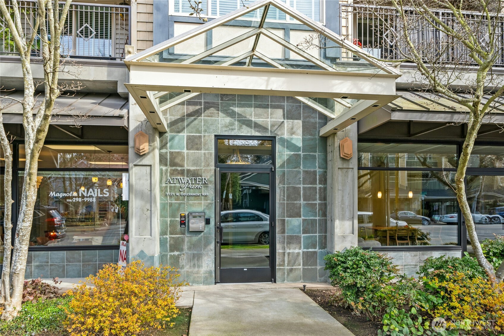 Magnolia Commercial Condo 