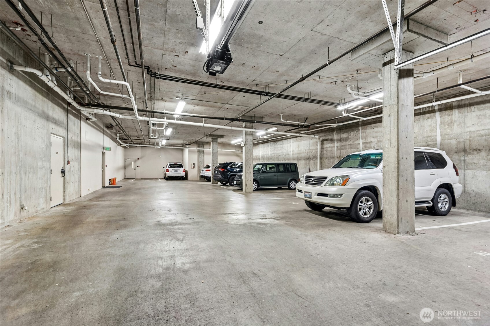 Magnolia Commercial Condo 