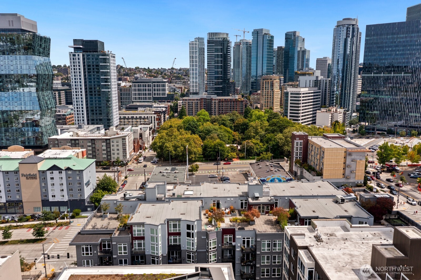 699 John Street Unit: 617