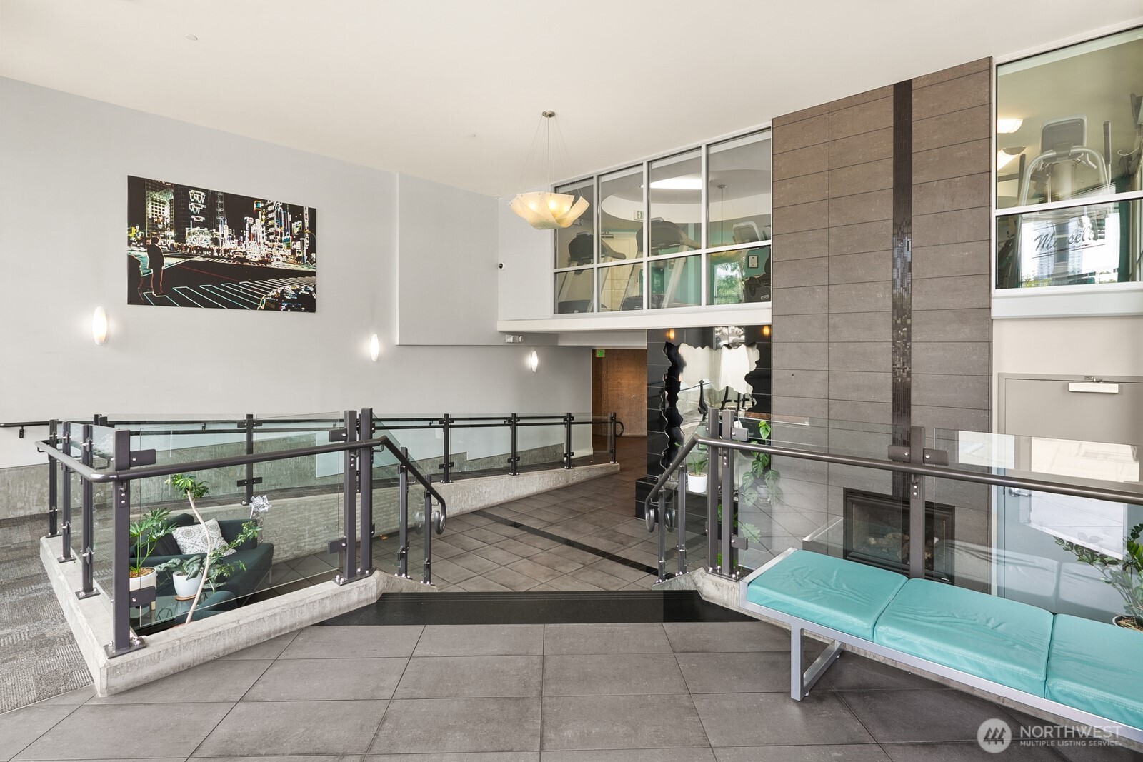 699 John Street Unit: 617
