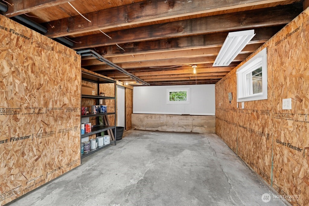 4431 SW Kenyon Place