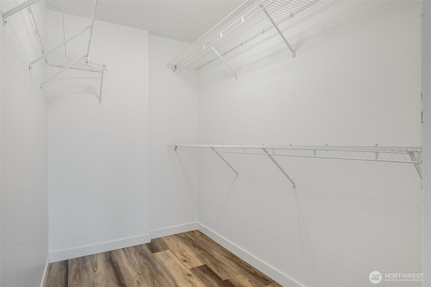 2419 E Madison Street Unit: 2461