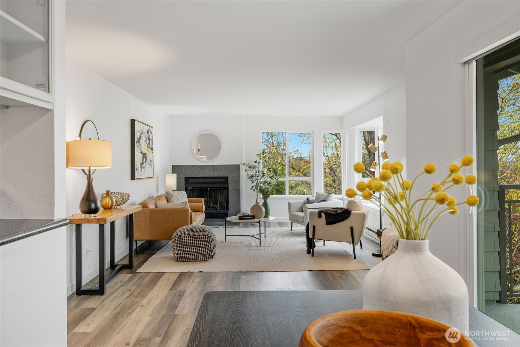 2419 E Madison Street Unit: 2461