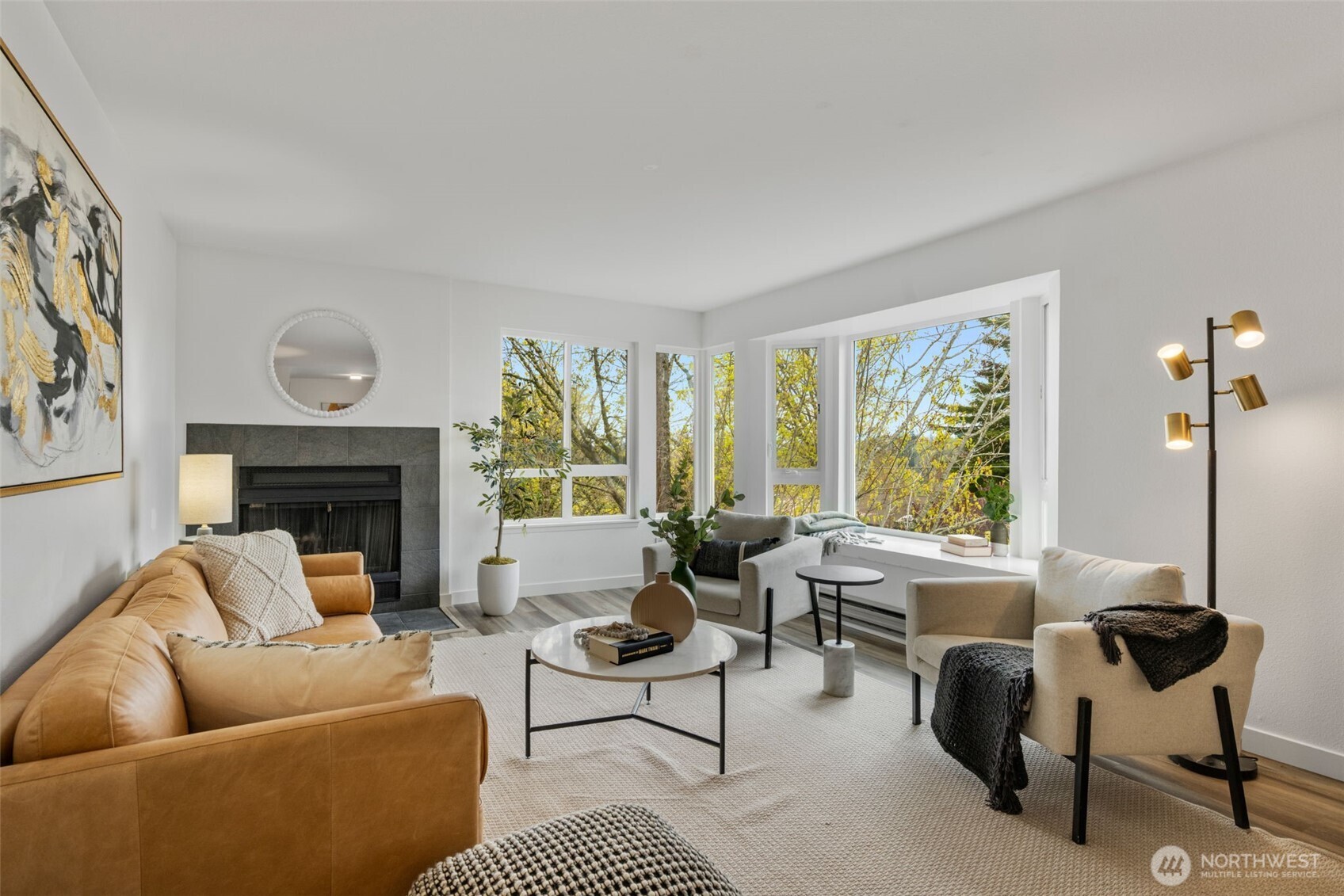 2419 E Madison Street Unit: 2461
