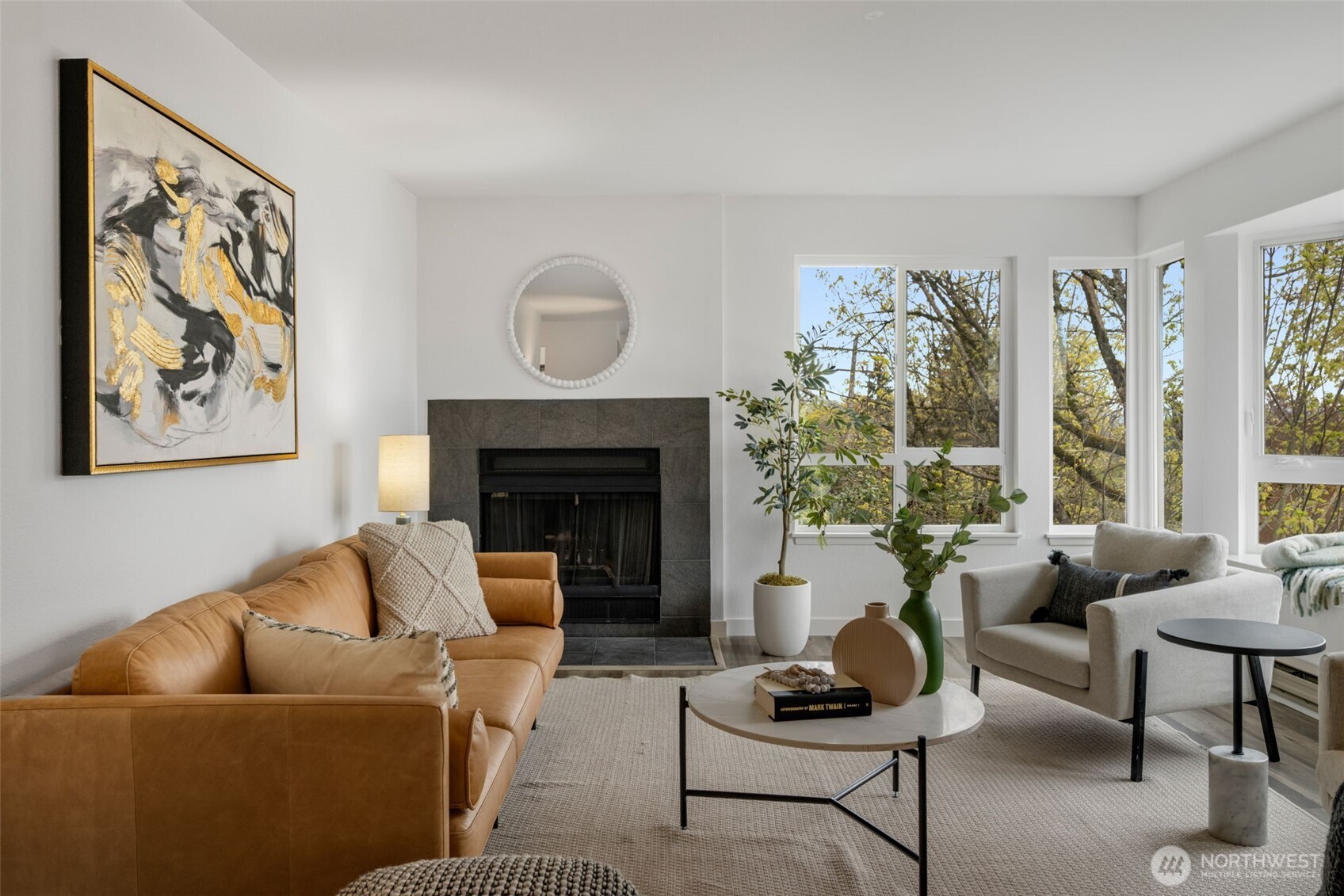 2419 E Madison Street Unit: 2461