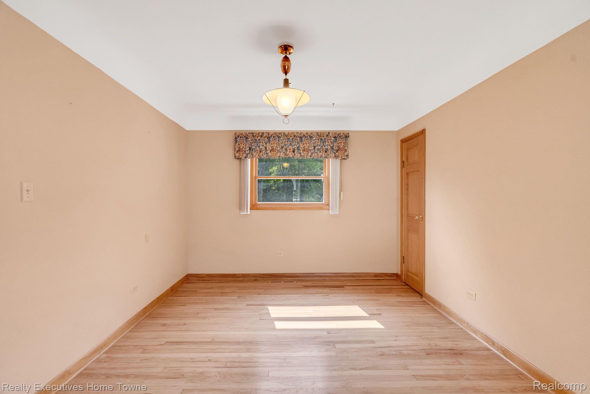 2921 RD