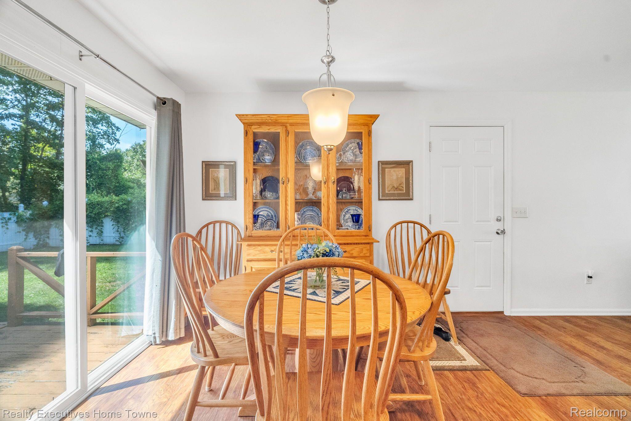 3377 SAPPHIRE LN