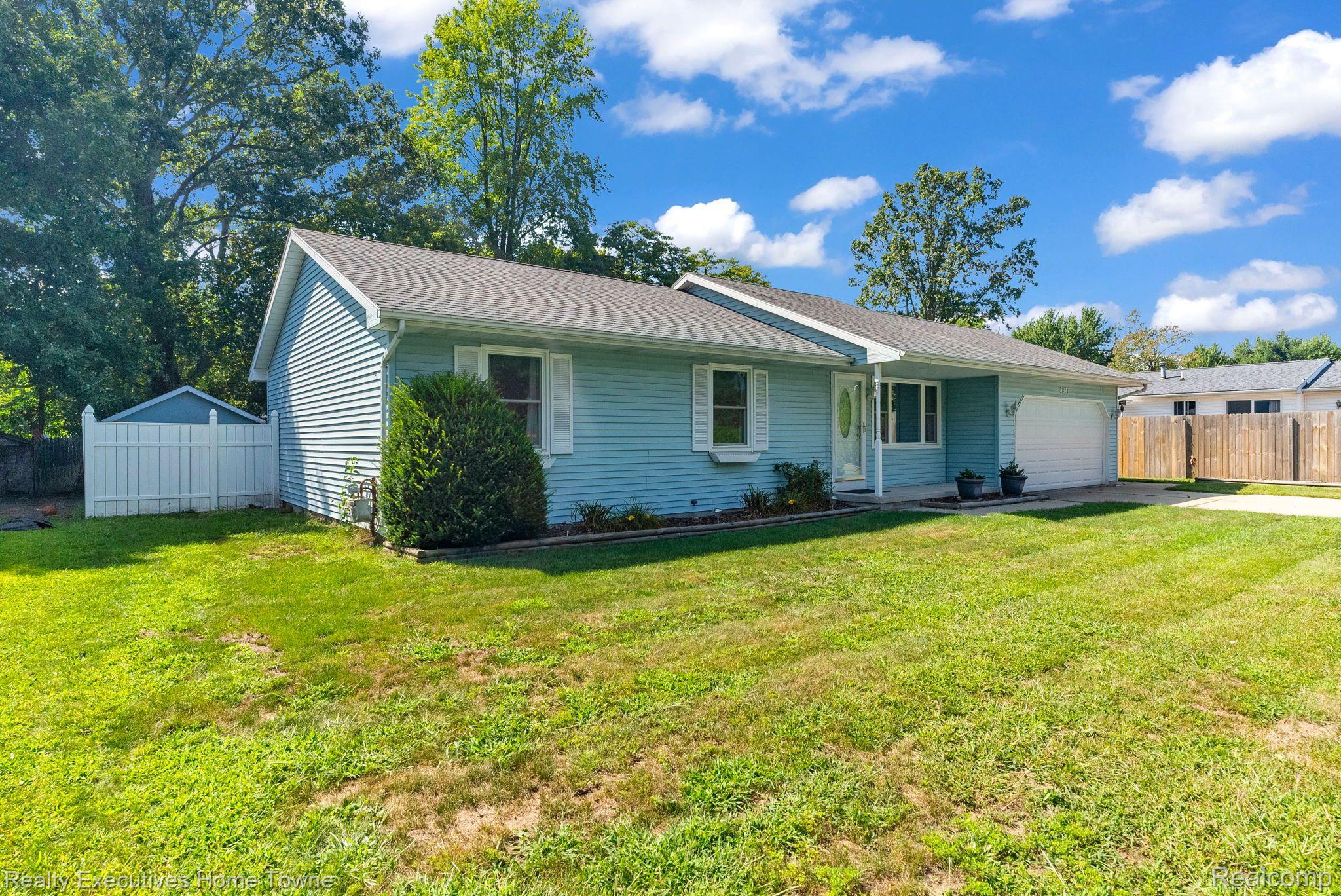3377 SAPPHIRE LN