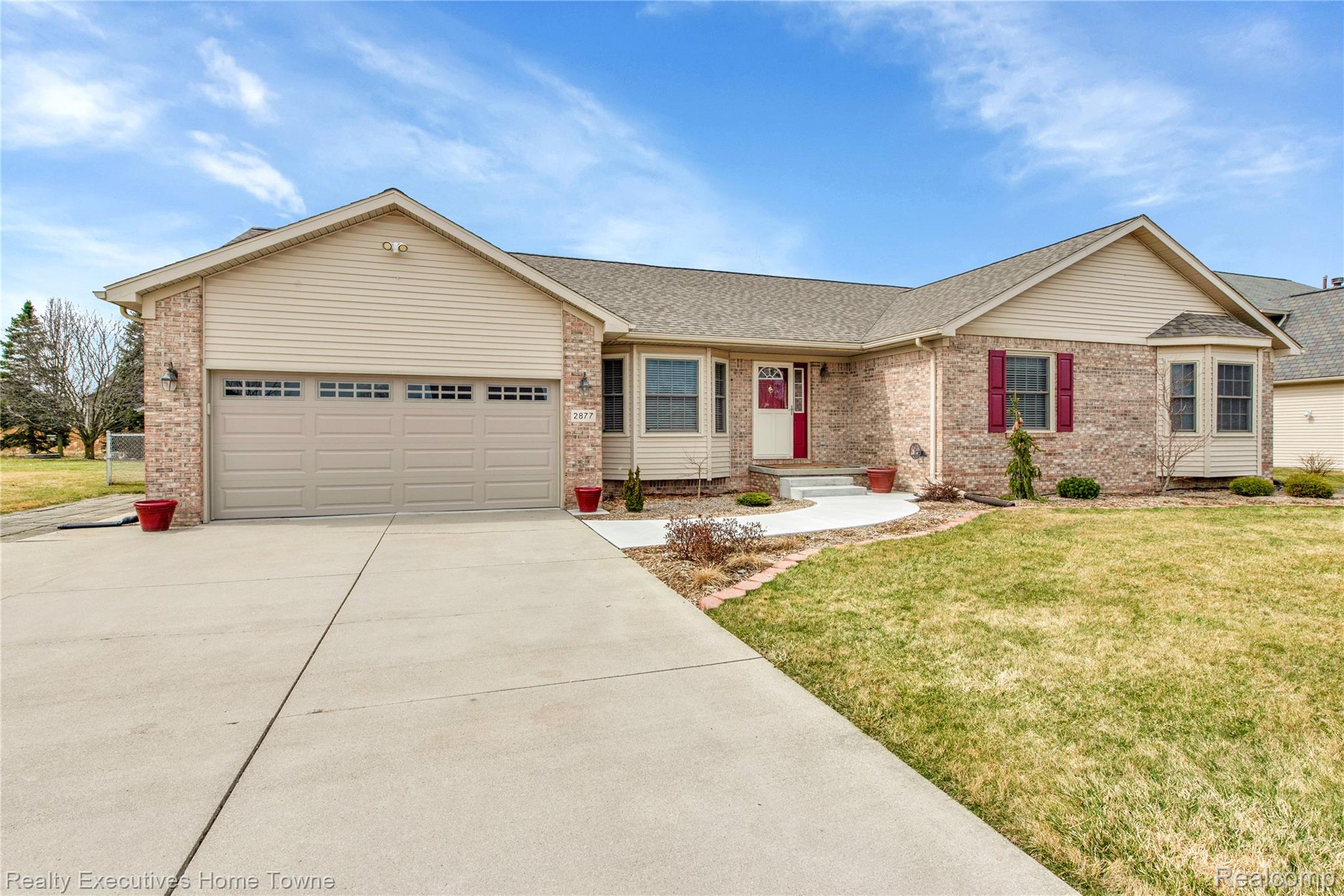 2877 TANGLEWOOD DR