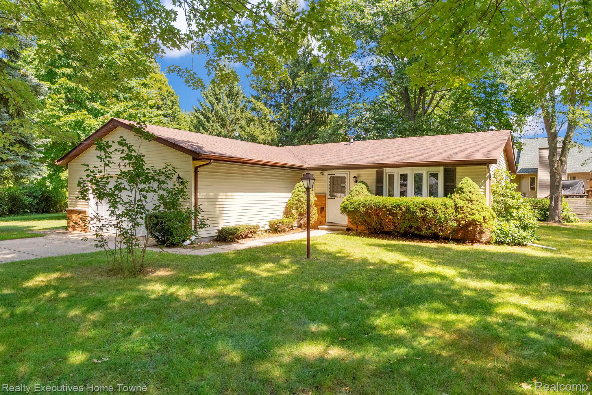 4415 Cambridge Drive