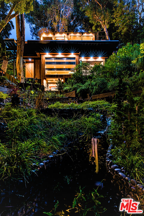 1509 Amalfi Dr