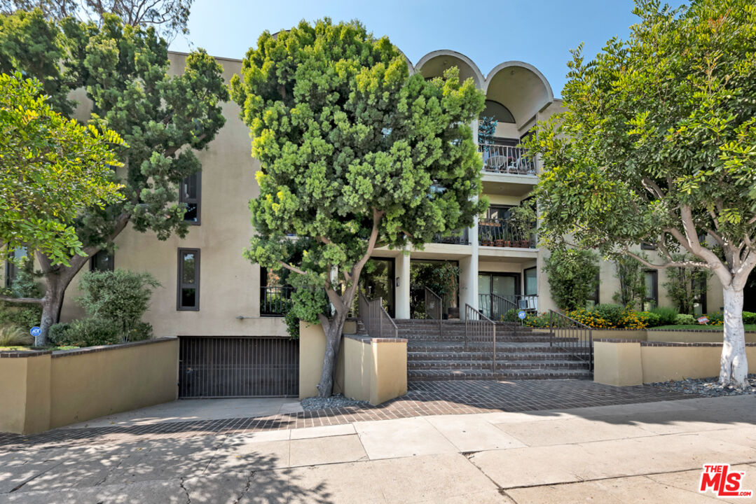 11789 Montana Ave Unit: 15