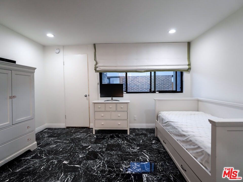 9321 Burton Way Unit: A