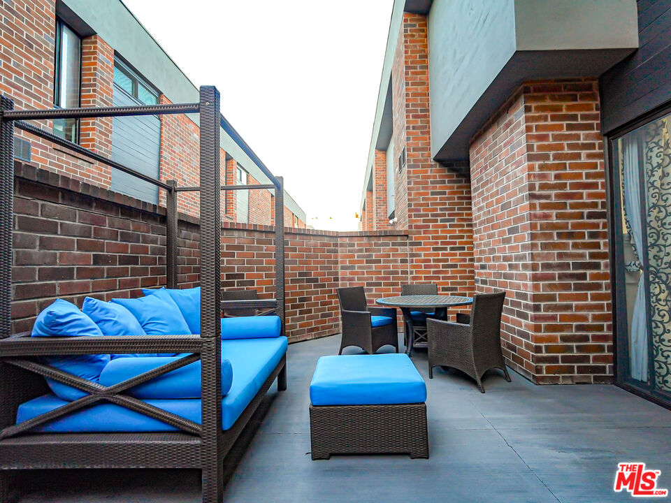 9321 Burton Way Unit: A