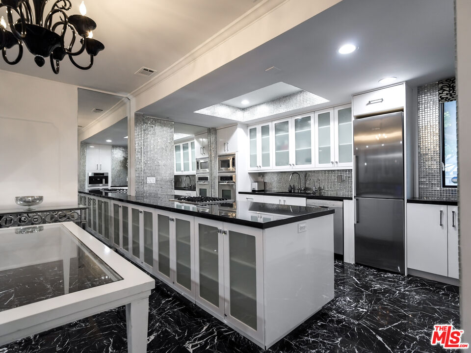 9321 Burton Way Unit: A