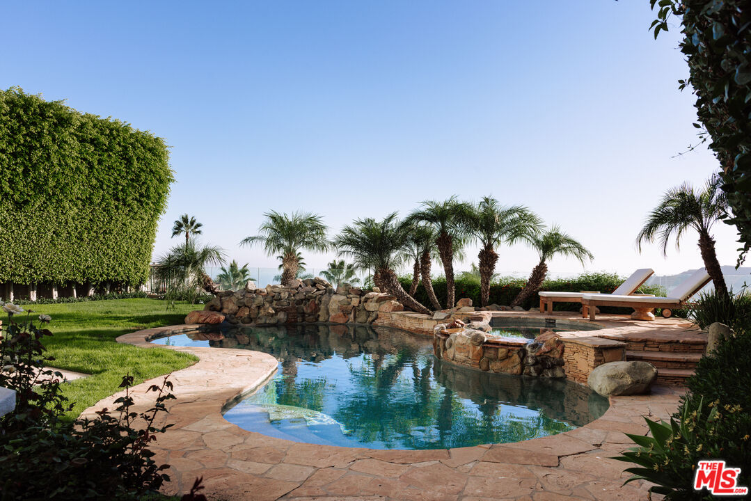 16844 Calle De Sarah