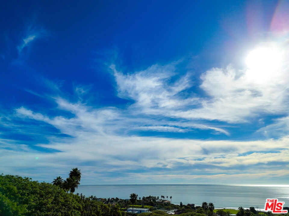 30601 Morning View Dr