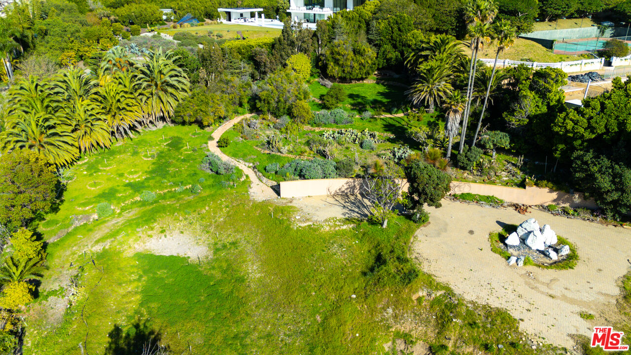 30601 Morning View Dr