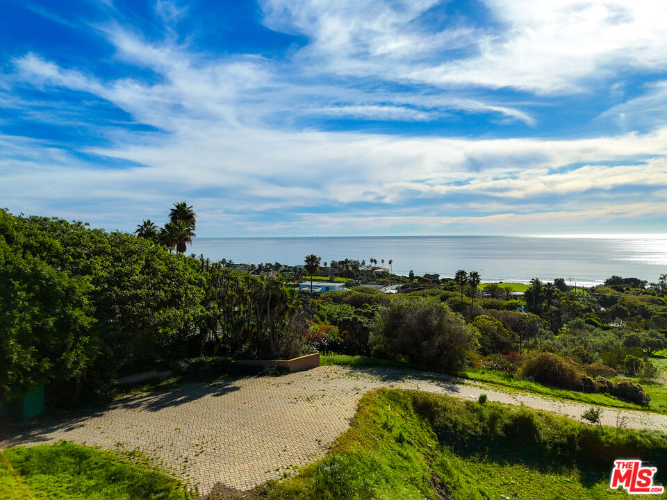 30601 Morning View Dr