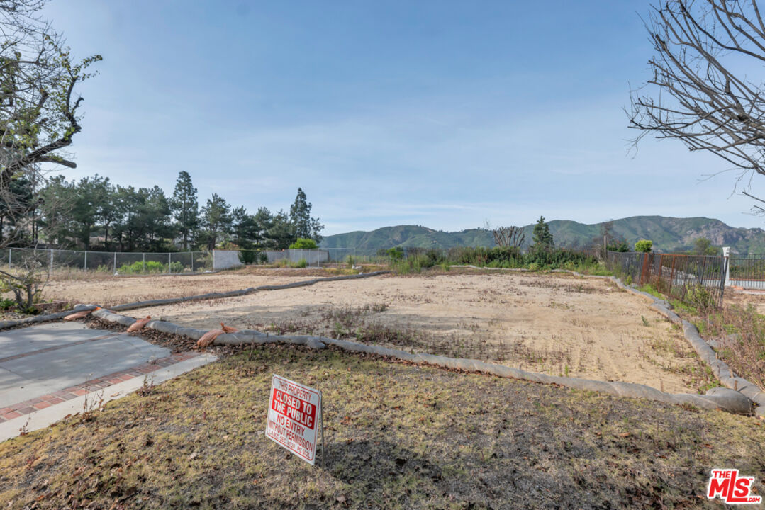 17118 Avenida De La Herradura